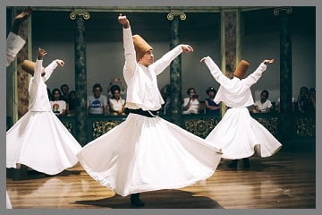 Top 10 most visited places in the World । दुनिया में 10 सबसे अधिक घूमी जाने वाली जगहें